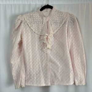 BByong Pale Pink Lace Elegant Pink Lace baby doll Women's Top SizeM